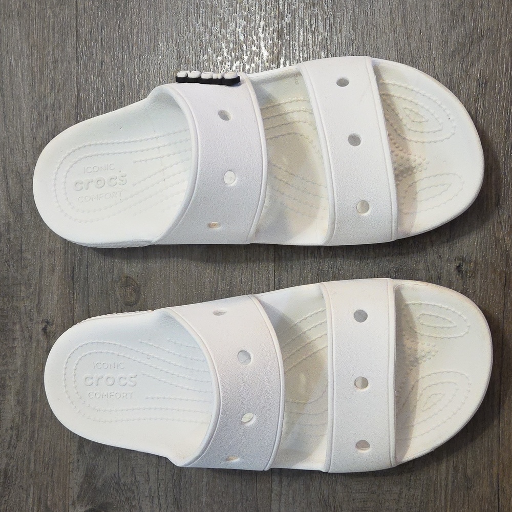 CROCS Classic White Slide Sandals - Picture 5 of 11